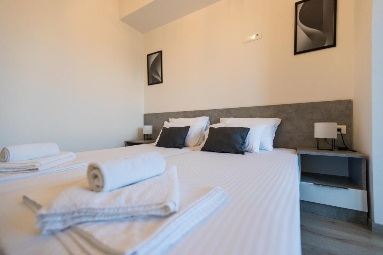 Blue Eye Ohrid Apartment エクステリア 写真